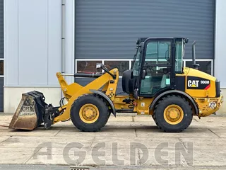Caterpillar 906M - NEW TYRES