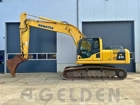 Komatsu PC210 LC-8
