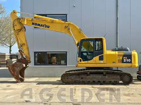 Komatsu PC210 LC-8